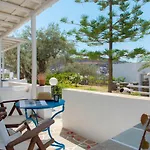 Irini Appartement *
