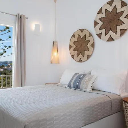 Irini Apartment *
