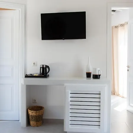 Irini Apartment *