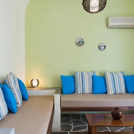 Irini Apartment *