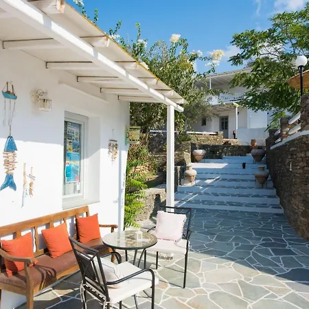 Irini Platis Gialos (Sifnos)