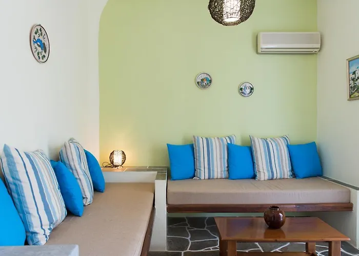 伊里尼公寓式酒店 公寓 *