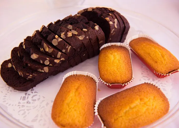 伊里尼公寓式酒店 公寓 *