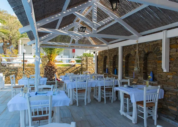 伊里尼公寓式酒店 公寓 *