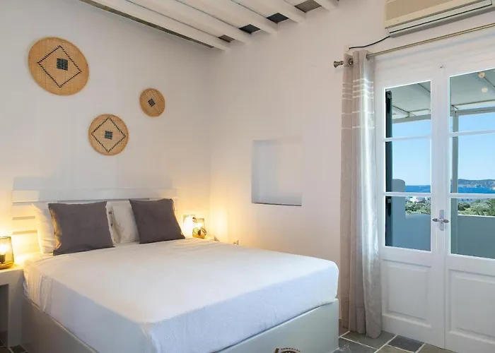 伊里尼公寓式酒店